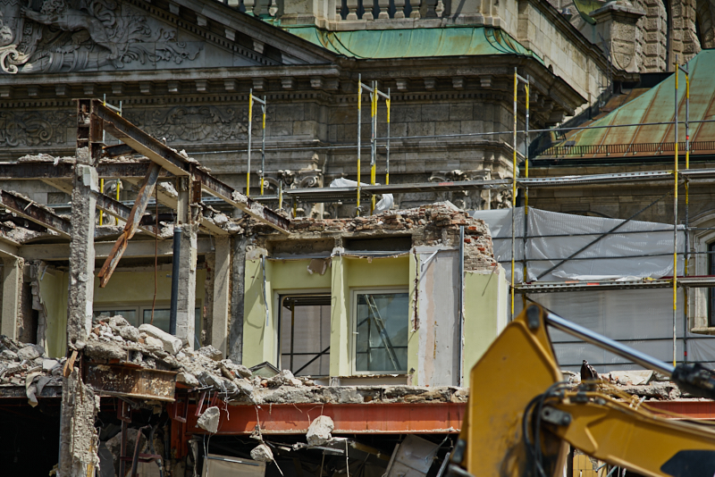 16.07.2019 - Abriss-und-Neubau-des-Hotel-Königshof-in-München