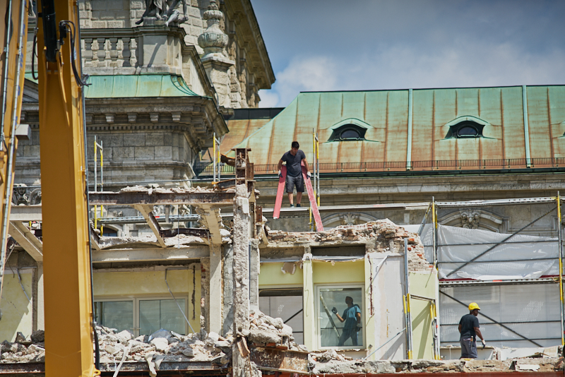 16.07.2019 - Abriss-und-Neubau-des-Hotel-Königshof-in-München