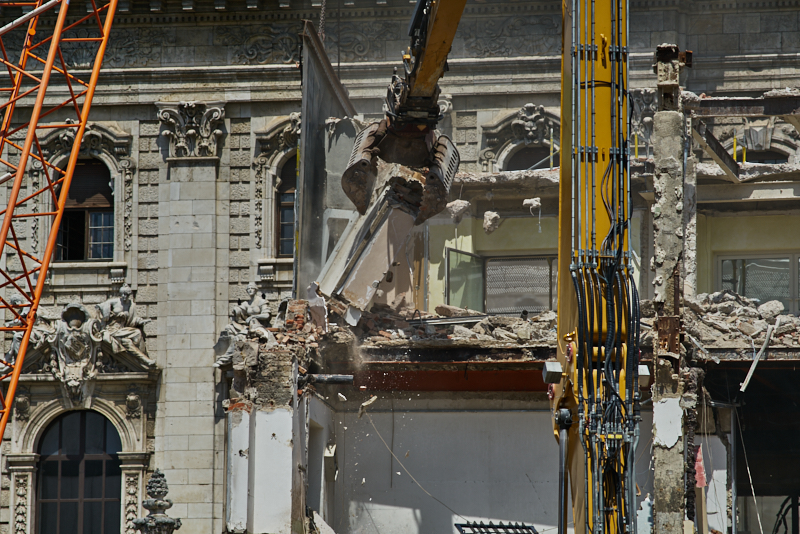 16.07.2019 - Abriss-und-Neubau-des-Hotel-Königshof-in-München