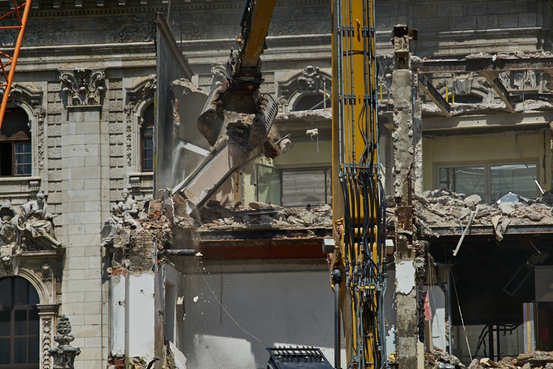 16.07.2019 - Abriss-und-Neubau-des-Hotel-Königshof-in-München