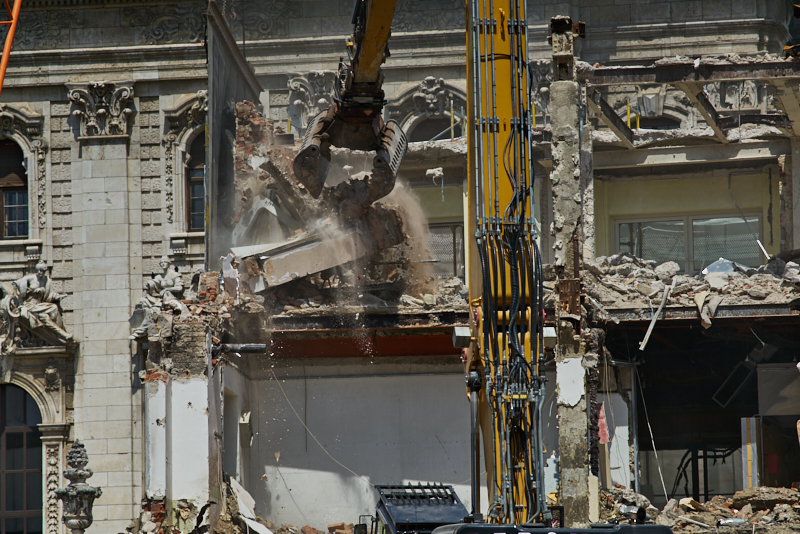 16.07.2019 - Abriss-und-Neubau-des-Hotel-Königshof-in-München