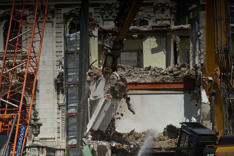 16.07.2019 - Abriss-und-Neubau-des-Hotel-Königshof-in-München