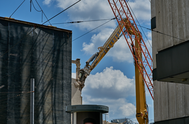 16.07.2019 - Abriss-und-Neubau-des-Hotel-Königshof-in-München