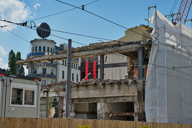 16.07.2019 - Abriss-und-Neubau-des-Hotel-Königshof-in-München
