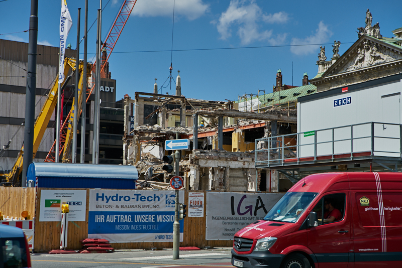 16.07.2019 - Abriss-und-Neubau-des-Hotel-Königshof-in-München