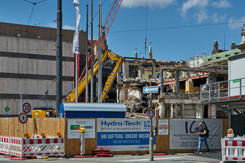 16.07.2019 - Abriss-und-Neubau-des-Hotel-Königshof-in-München