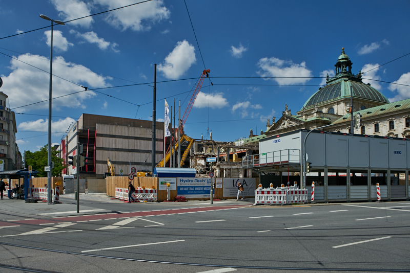 16.07.2019 - Abriss-und-Neubau-des-Hotel-Königshof-in-München