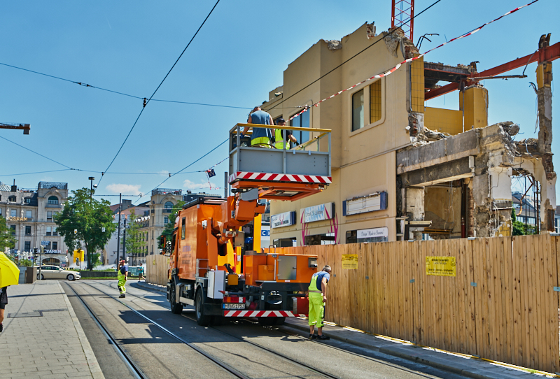 24.07.2019 - Aufräumungsarbeiten am Königshof München