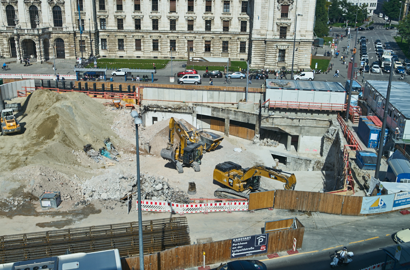 19.09.2019 - Abriss und Neubau des Hotel Königshof in München