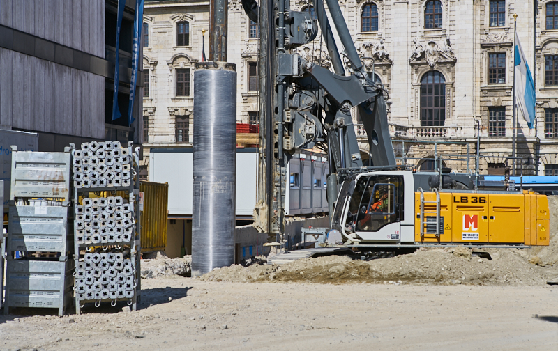 19.09.2019 - Abriss und Neubau des Hotel Königshof in München