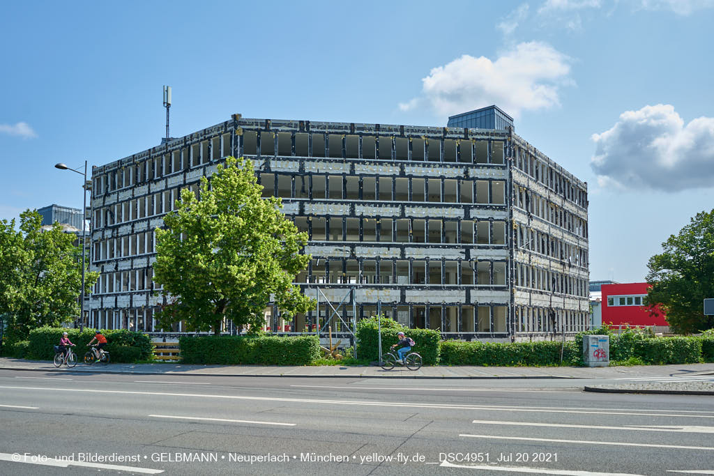 20.07.2021 - Oktavian und Feringastrasse in Unterföhring