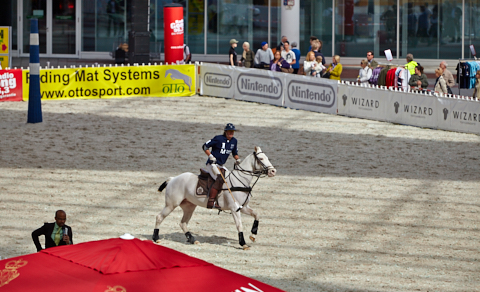 22.04.2018 - OTTO - The Polo Sand Arena mit Ottosport im Flughafen München