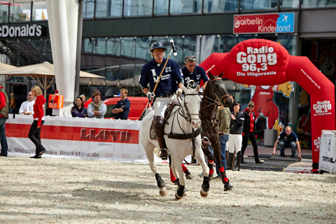 22.04.2018 - OTTO - The Polo Sand Arena mit Ottosport im Flughafen München