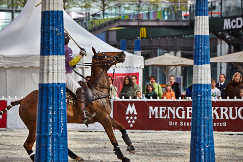 22.04.2018 - OTTO - The Polo Sand Arena mit Ottosport im Flughafen München