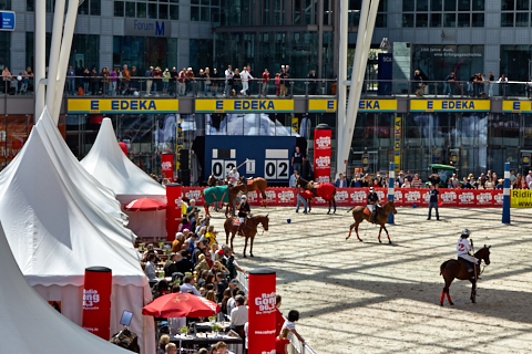 22.04.2018 - OTTO - The Polo Sand Arena mit Ottosport im Flughafen München