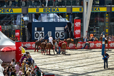 22.04.2018 - OTTO - The Polo Sand Arena mit Ottosport im Flughafen München