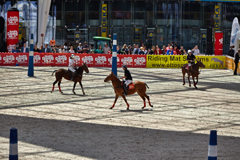 22.04.2018 - OTTO - The Polo Sand Arena mit Ottosport im Flughafen München