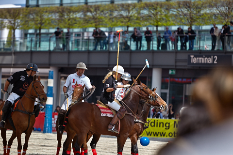 22.04.2018 - OTTO - The Polo Sand Arena mit Ottosport im Flughafen München