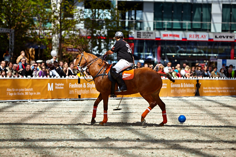 22.04.2018 - OTTO - The Polo Sand Arena mit Ottosport im Flughafen München