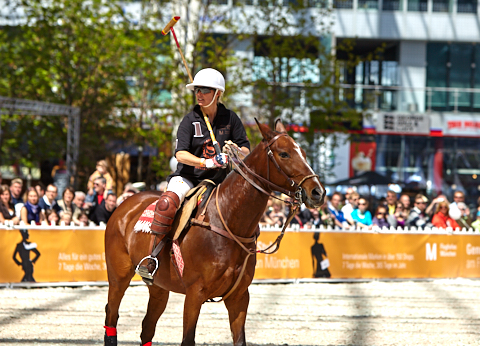 22.04.2018 - OTTO - The Polo Sand Arena mit Ottosport im Flughafen München