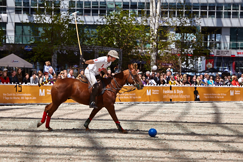 22.04.2018 - OTTO - The Polo Sand Arena mit Ottosport im Flughafen München
