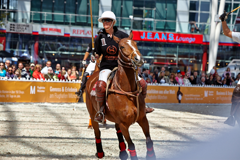 22.04.2018 - OTTO - The Polo Sand Arena mit Ottosport im Flughafen München