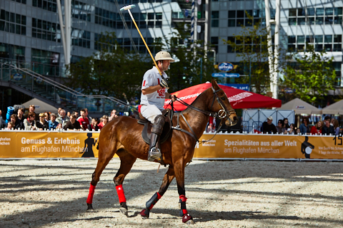 22.04.2018 - OTTO - The Polo Sand Arena mit Ottosport im Flughafen München
