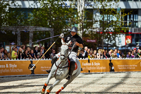 22.04.2018 - OTTO - The Polo Sand Arena mit Ottosport im Flughafen München