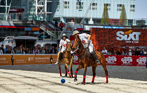22.04.2018 - OTTO - The Polo Sand Arena mit Ottosport im Flughafen München