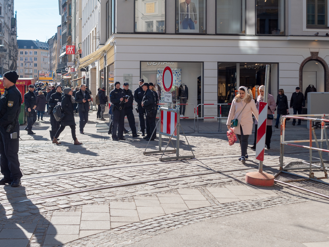 Sicherheitskonferenz München 2019 vor dem Bayerischen Hof.