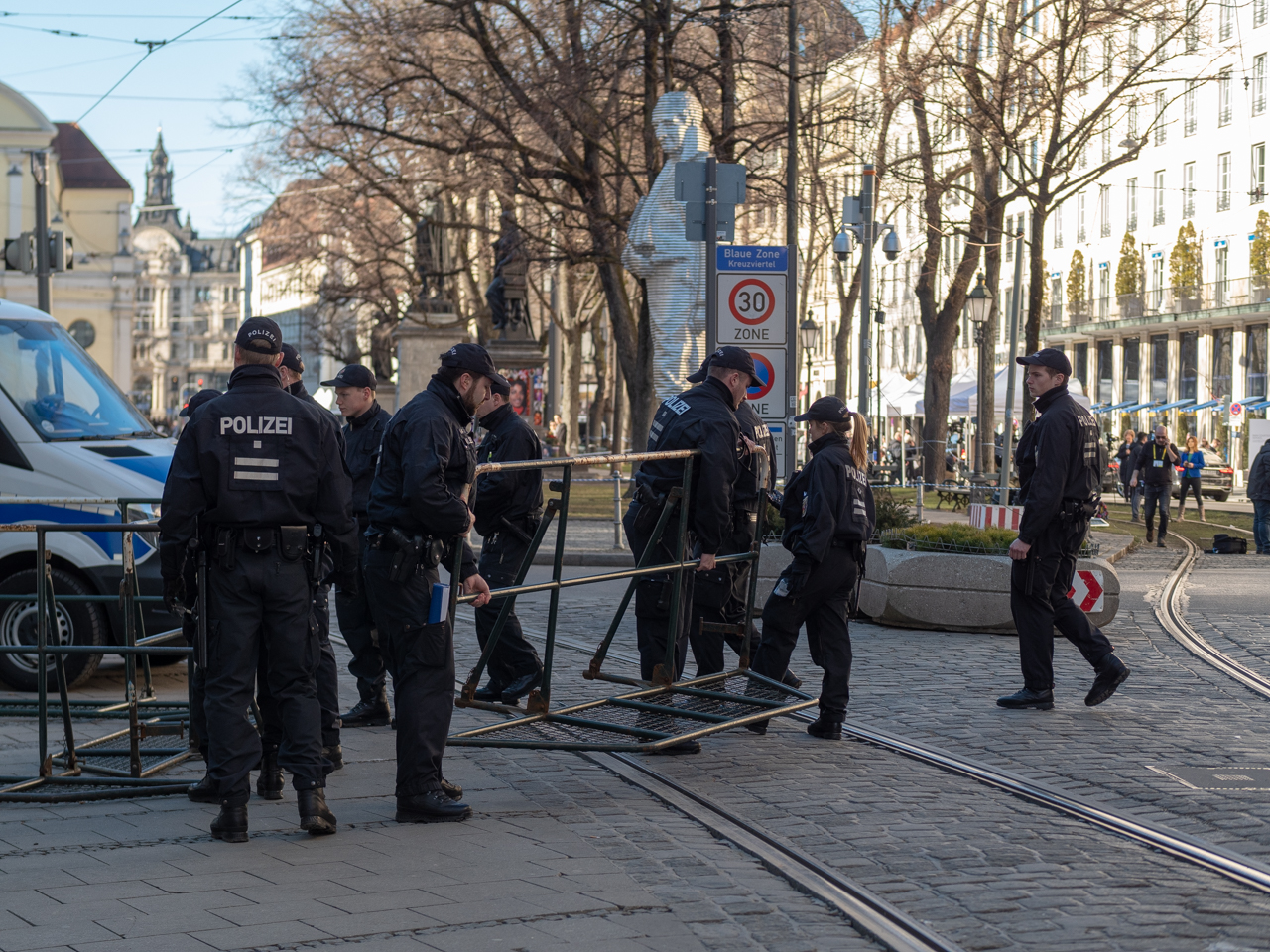 Sicherheitskonferenz München 2019 vor dem Bayerischen Hof.