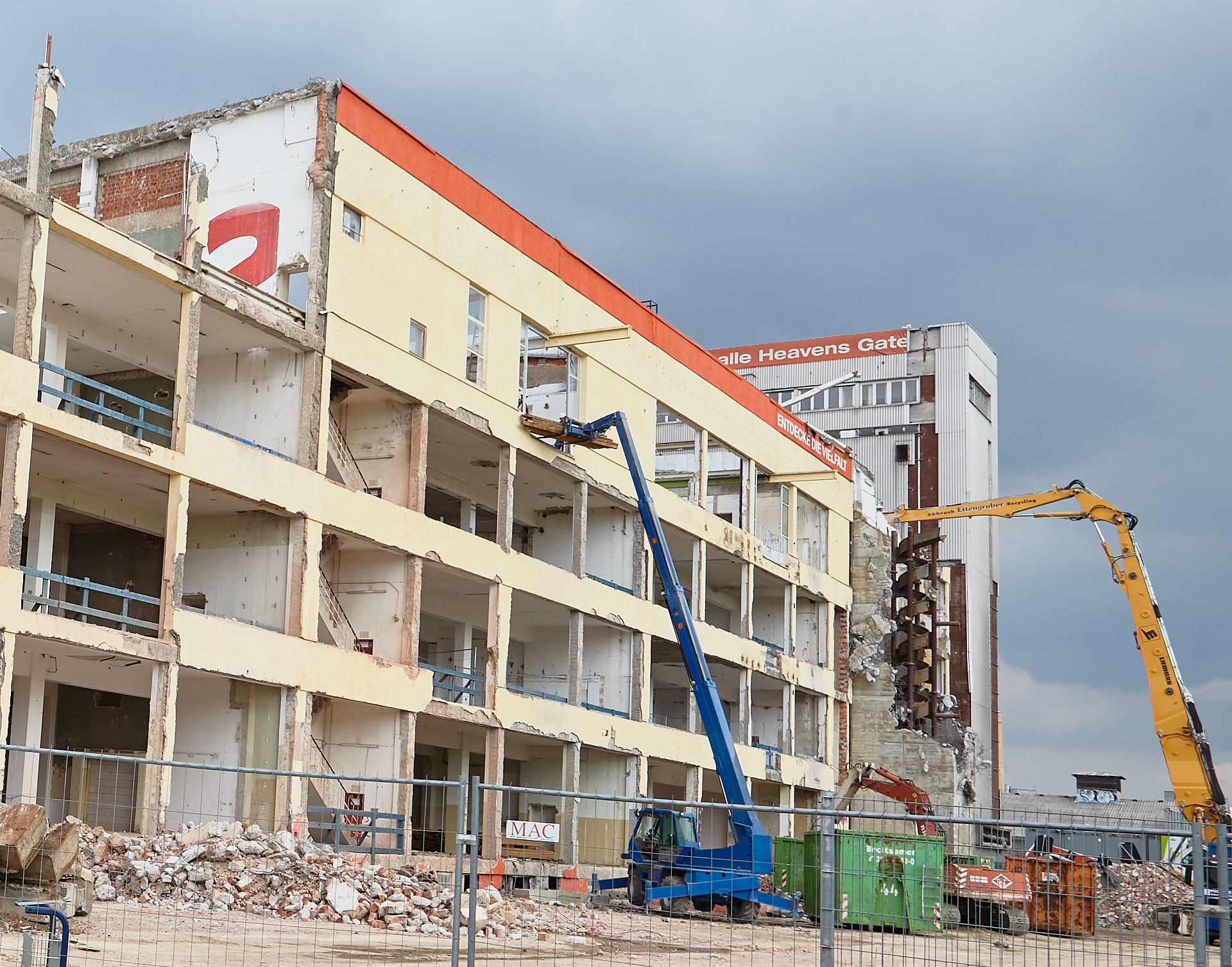03.06.2014 - Baustelle in der Kultfabrik, dem zukünftgen WERKSVIERTEL MITTE