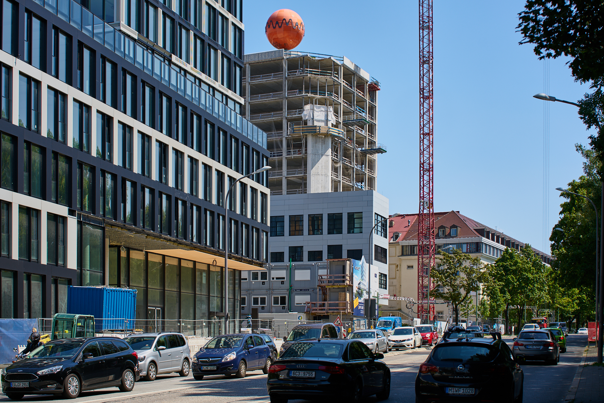 21.07.2017 - Das ATLAS-Hochhaus am Ostbahnhof wird entkernt